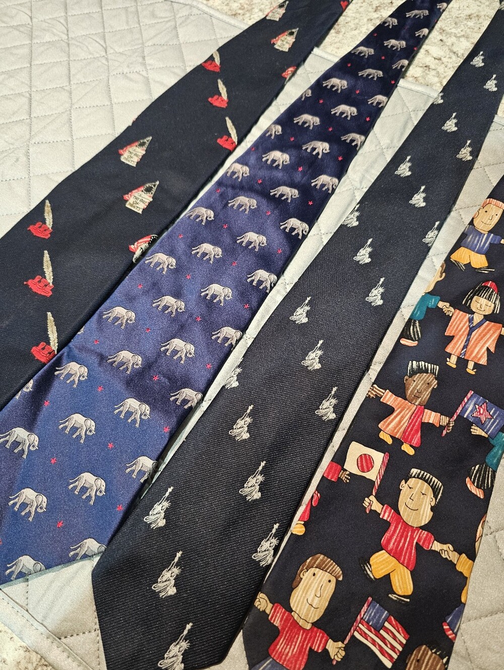 Vintage Mens Navy Patterned Novelty Tie - Elephant Designs Political History